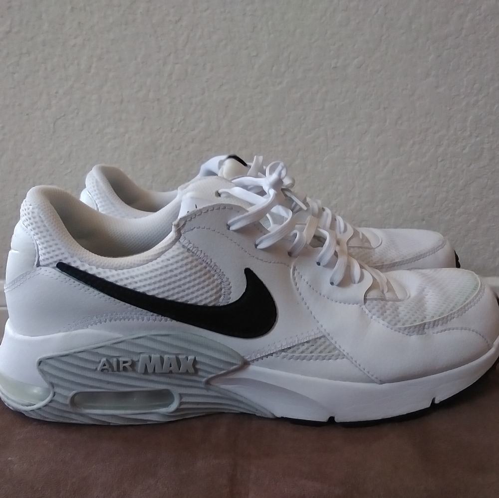 Nike Air Max Excees